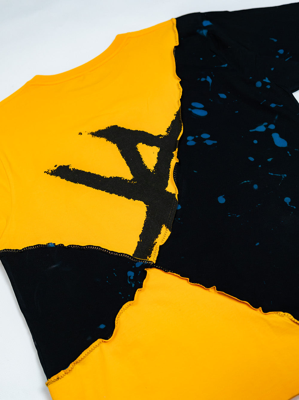 Plain - Tee (L)