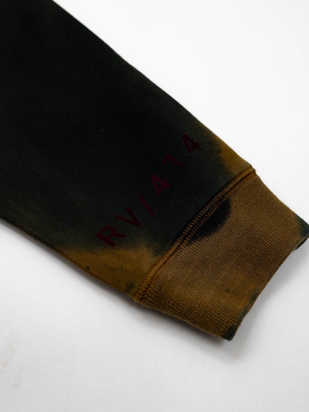 last member - hoodie (M)