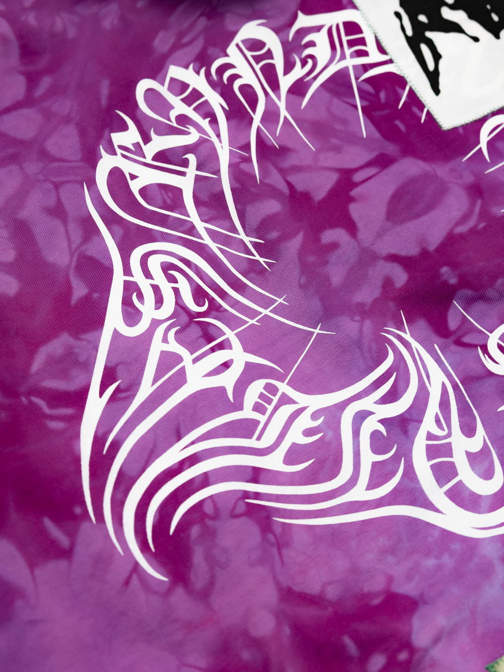 strange behavior - crewneck (XL)