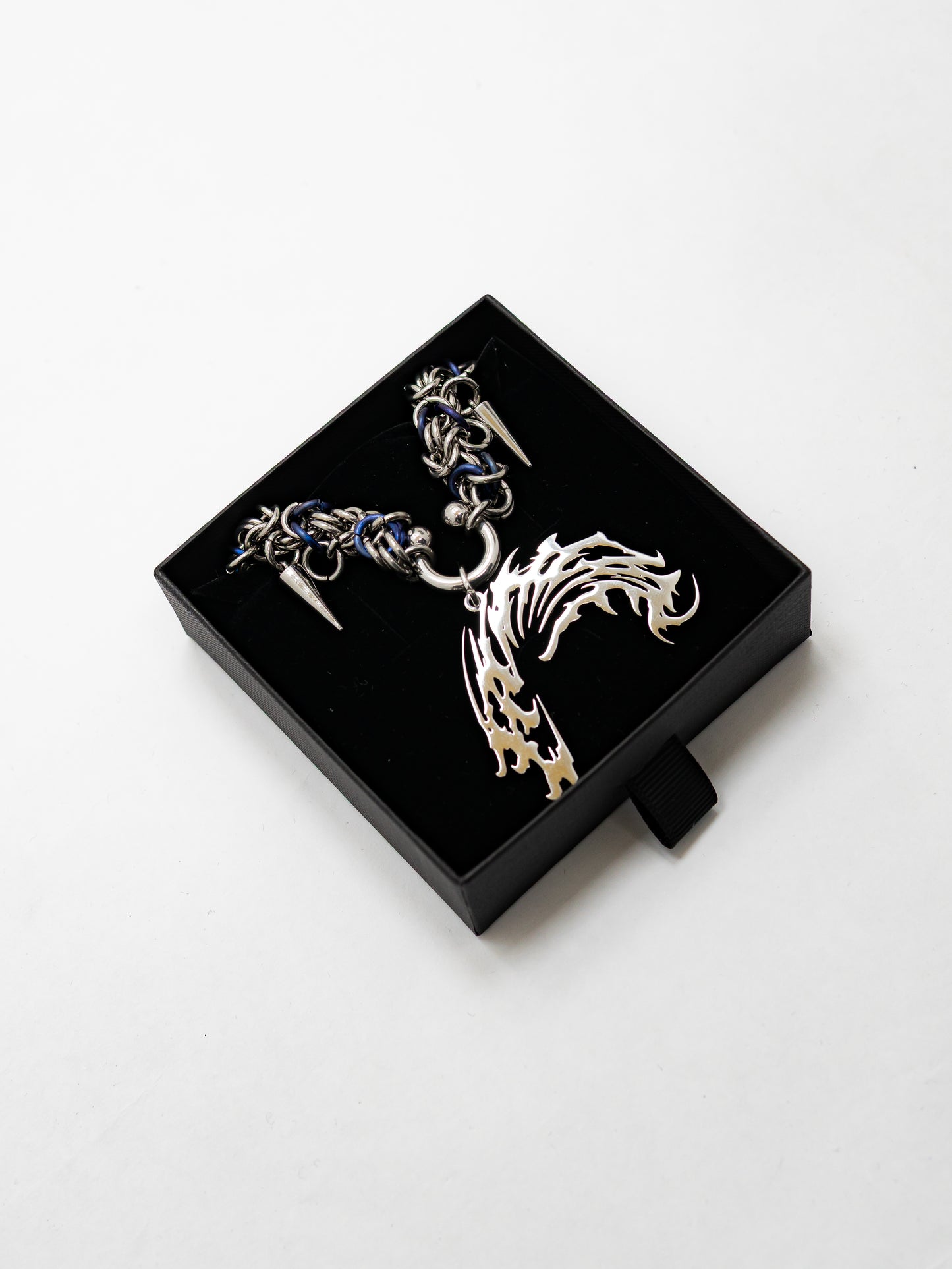 coronation - necklace