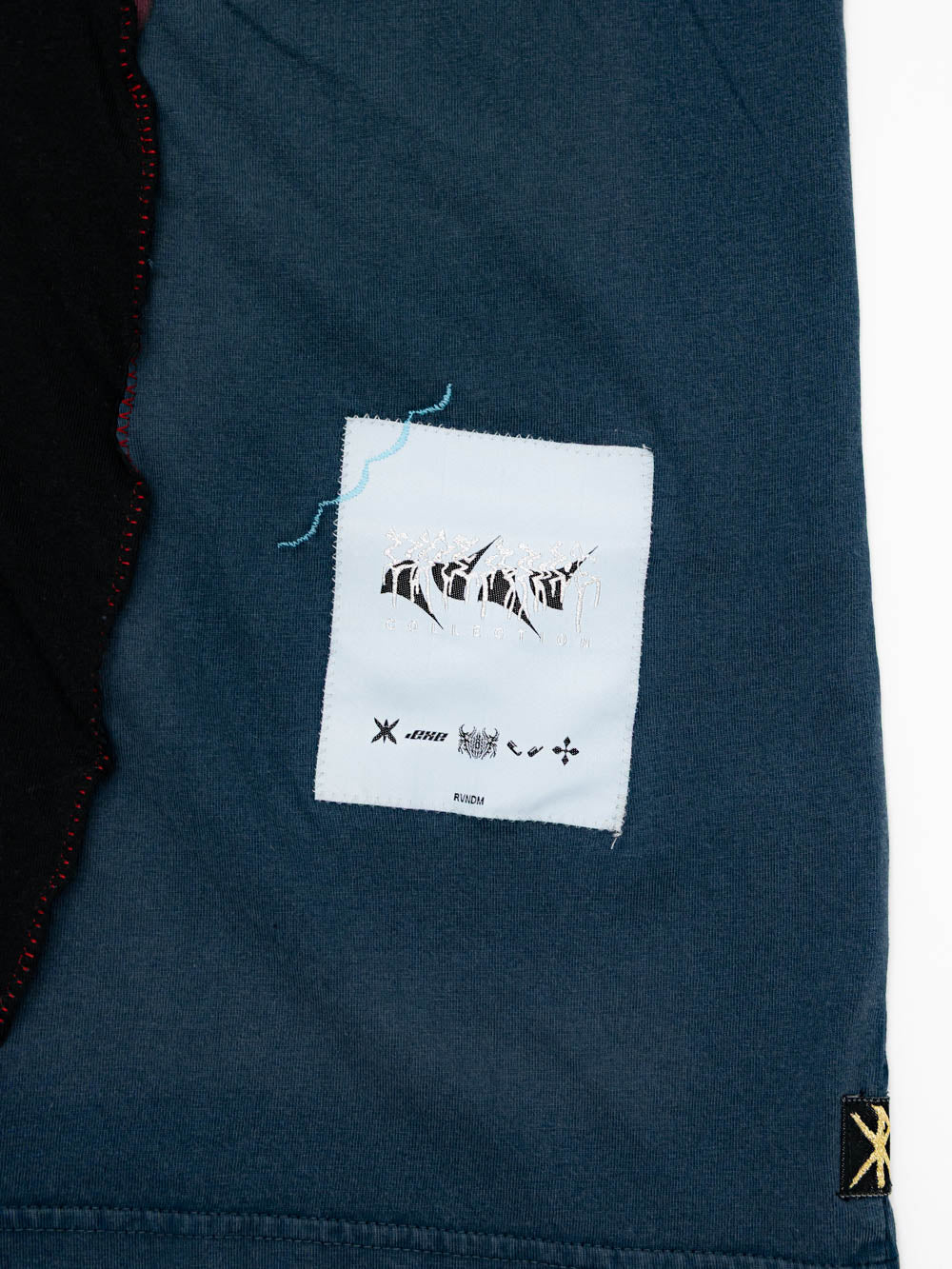 dark timelines  - T-Shirt (XL)