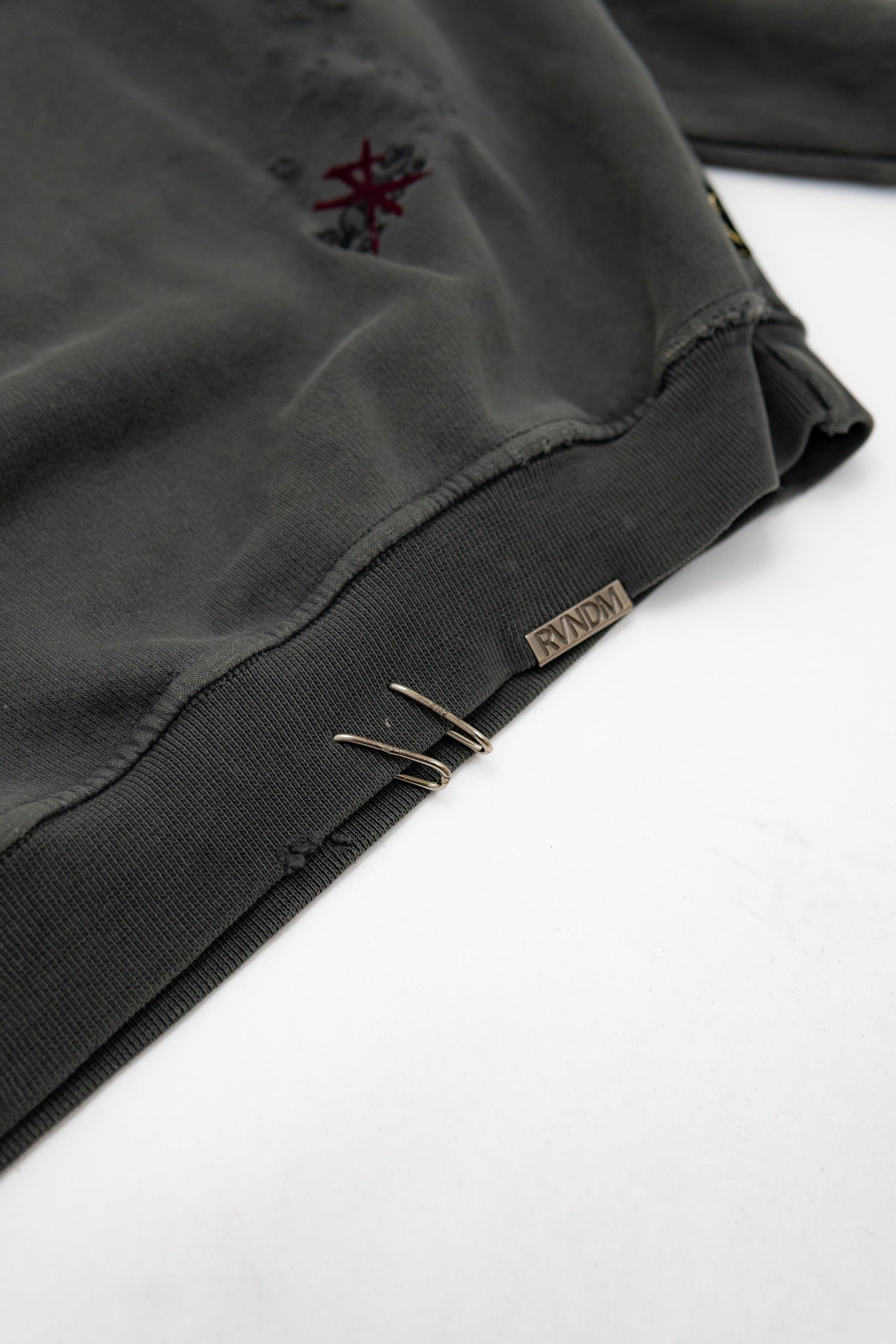 obdurate - crewneck (M)