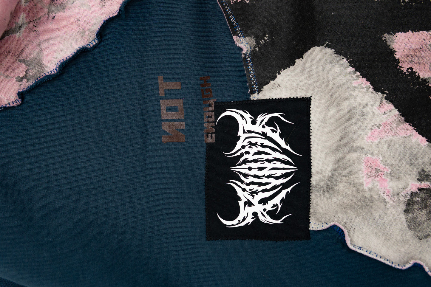 species - hoodie (XL)