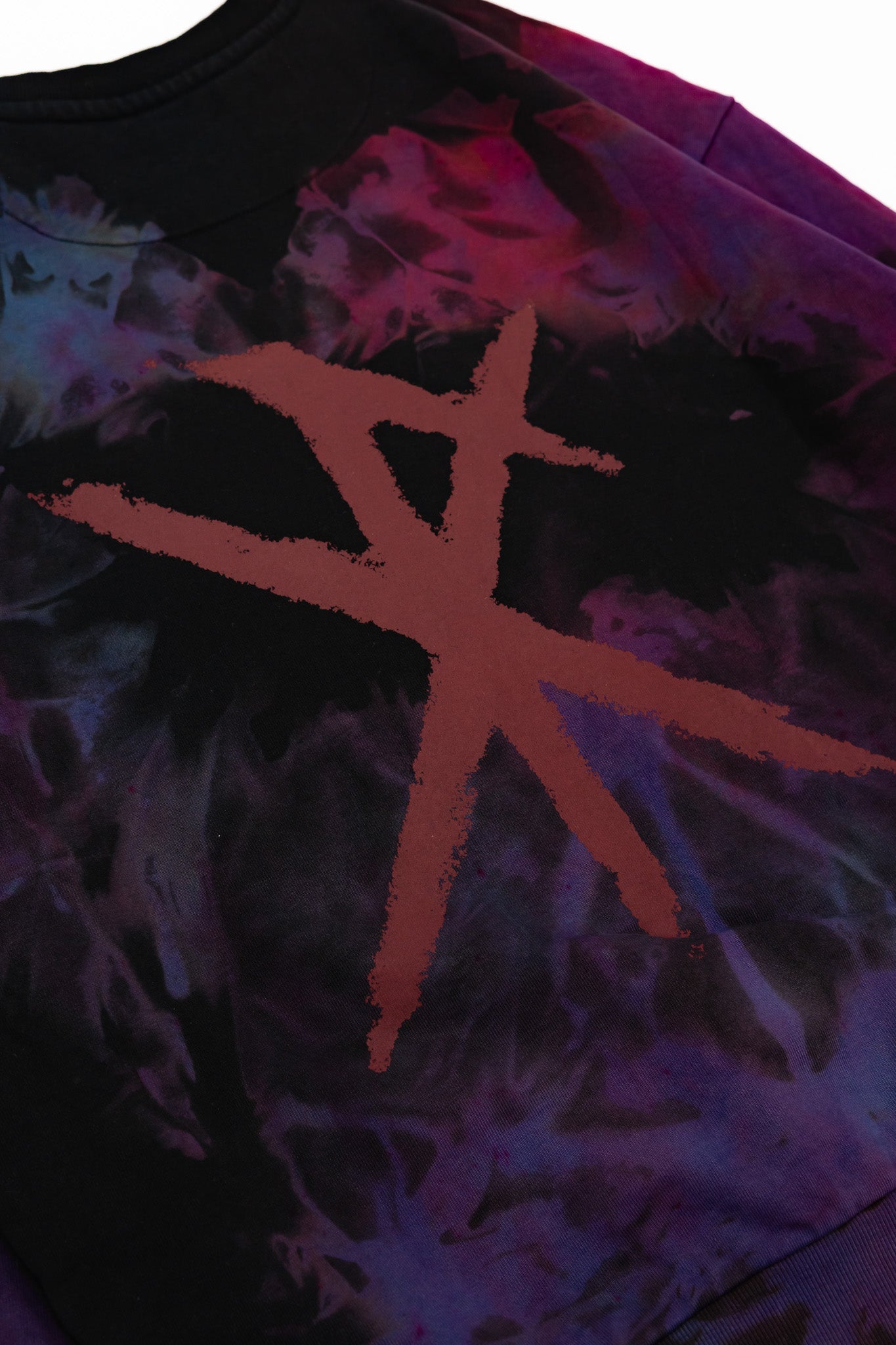 delusional - crewneck (L)