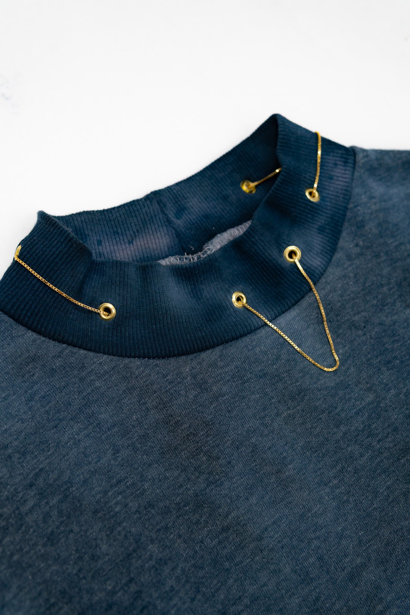 heritage of gloom - crewneck (S)