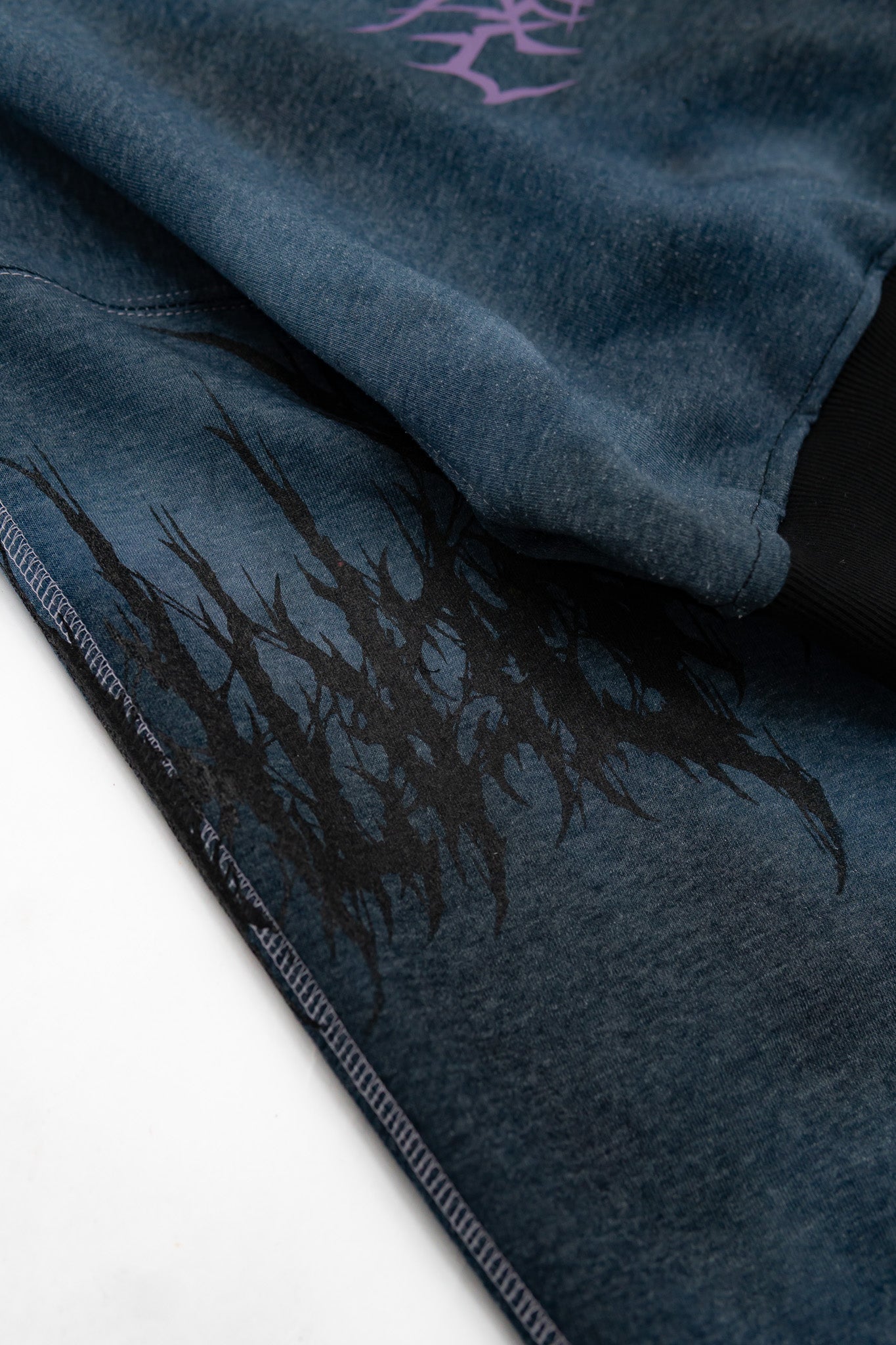 heritage of gloom - crewneck (S)
