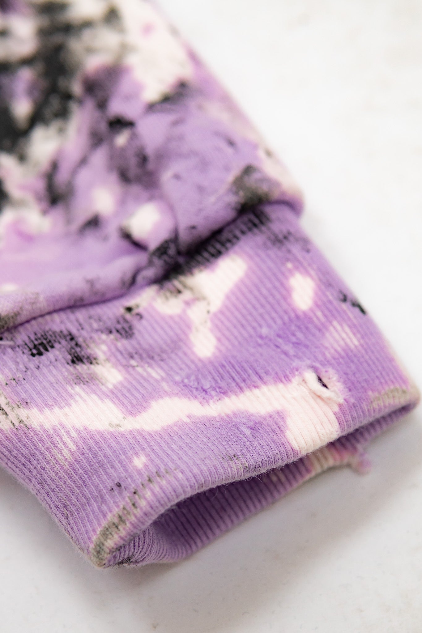 riddled with cracks  - hoodie (M)