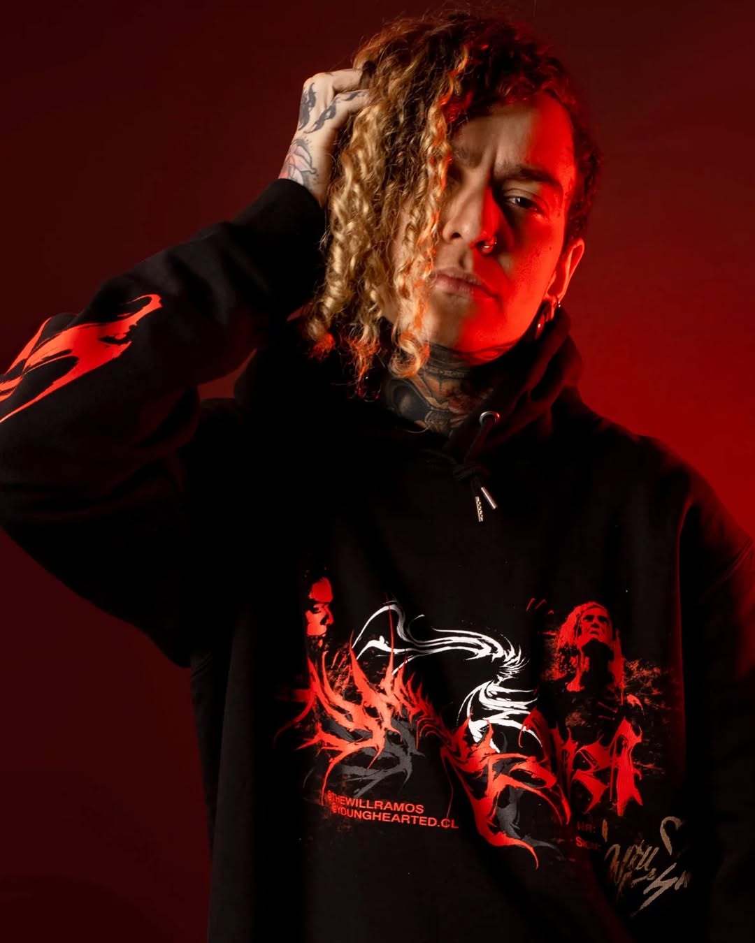 High-End Metal Streetwear aus der SUFFER Kollektion – Einzigartiges Sammlerstück für Will Ramos Fans.