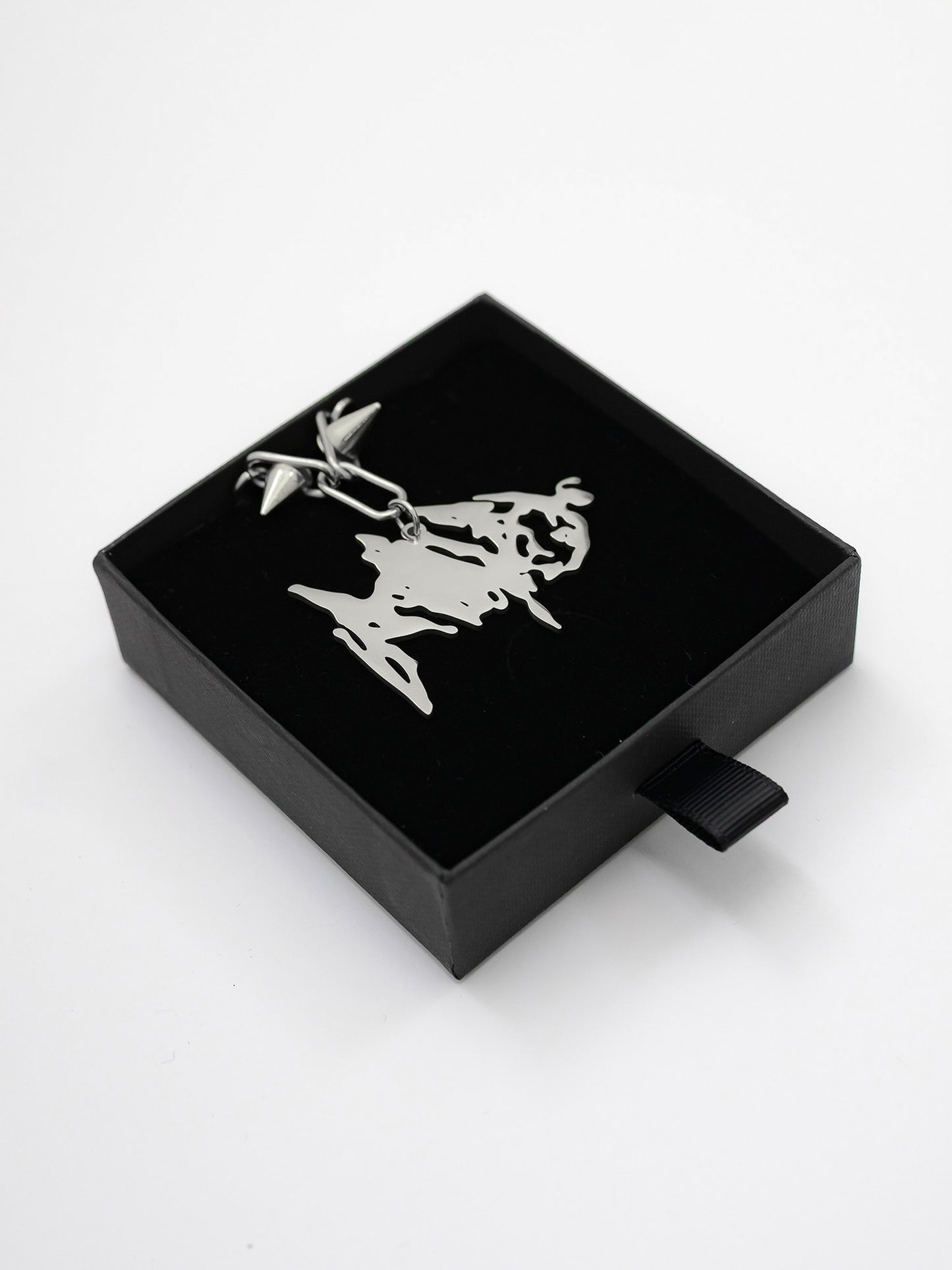 abyss - necklace [silver]